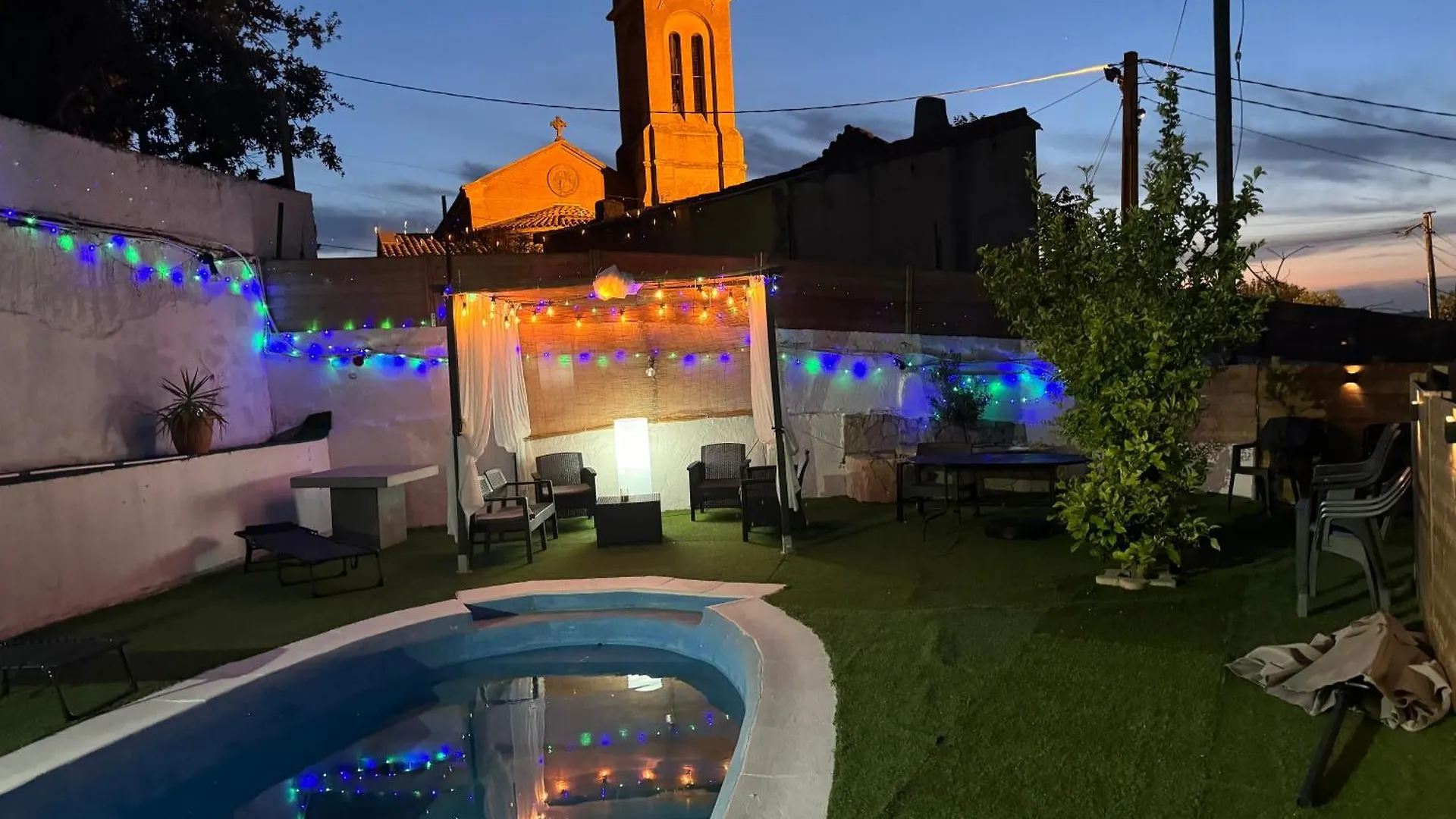 Superbe Villa Piscine Privee En Pleine Nature Calme Absolu Marseille France